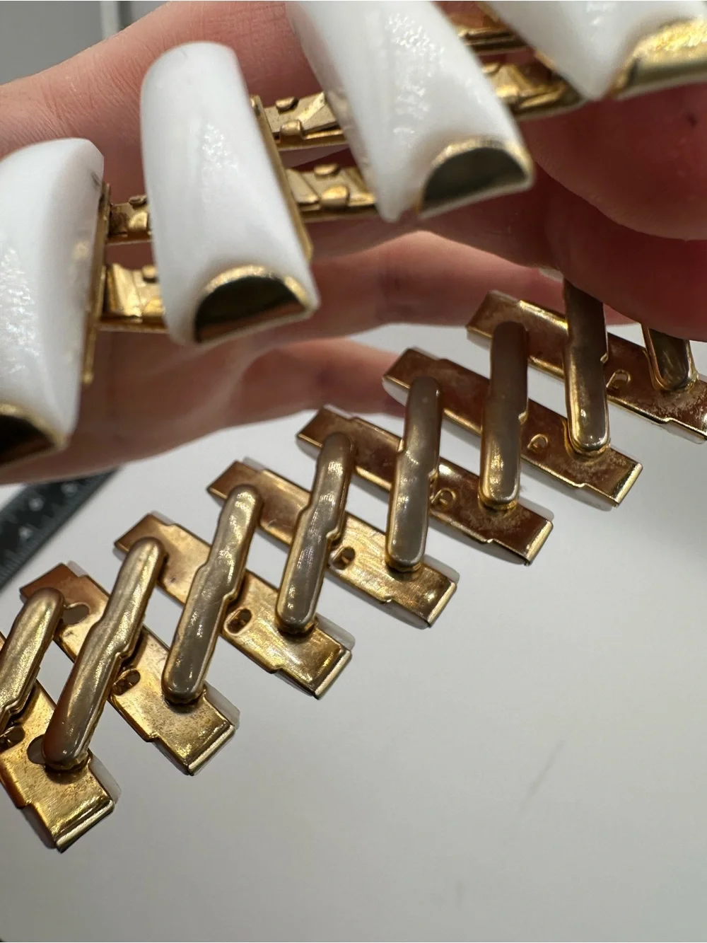 1960s Vintage Expansion Bracelet: Gold Tone & White Plastic